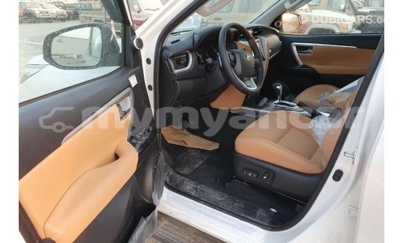 Buy Import Toyota Fortuner White Car in Import - Dubai in Ayeyarwady Buy Import Toyota Fortuner White Car in Import - Dubai in Ayeyarwady