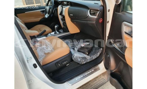 Buy Import Toyota Fortuner White Car in Import - Dubai in Ayeyarwady Buy Import Toyota Fortuner White Car in Import - Dubai in Ayeyarwady