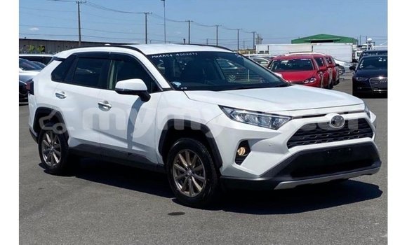 သွင်းကုန် Toyota 4Runner White ကား Import - Dubai Ayeyarwady သွင်းကုန် Toyota 4Runner White ကား Import - Dubai Ayeyarwady