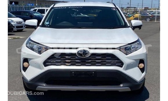 သွင်းကုန် Toyota 4Runner White ကား Import - Dubai Ayeyarwady သွင်းကုန် Toyota 4Runner White ကား Import - Dubai Ayeyarwady
