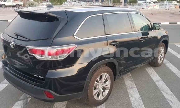 သွင်းကုန် Toyota Highlander Black ကား Import - Dubai Ayeyarwady သွင်းကုန် Toyota Highlander Black ကား Import - Dubai Ayeyarwady