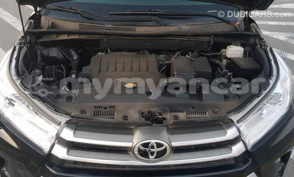 သွင်းကုန် Toyota Highlander Black ကား Import - Dubai Ayeyarwady သွင်းကုန် Toyota Highlander Black ကား Import - Dubai Ayeyarwady