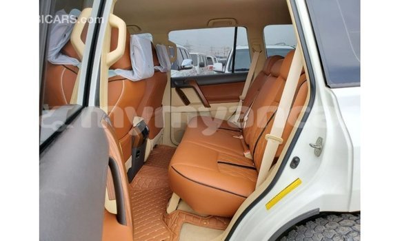 Acheter Import Voiture Toyota Prado Blanc à Import - Dubai, #<Region:0x000000000c5121b8> Acheter Import Voiture Toyota Prado Blanc à Import - Dubai, #<Region:0x000000000c5121b8>
