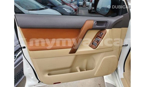 Acheter Import Voiture Toyota Prado Blanc à Import - Dubai, #<Region:0x000000000c5121b8> Acheter Import Voiture Toyota Prado Blanc à Import - Dubai, #<Region:0x000000000c5121b8>