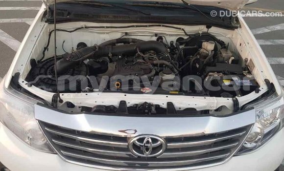Acheter Import Voiture Toyota Fortuner Blanc à Import - Dubai, #<Region:0x000000000c5121b8> Acheter Import Voiture Toyota Fortuner Blanc à Import - Dubai, #<Region:0x000000000c5121b8>