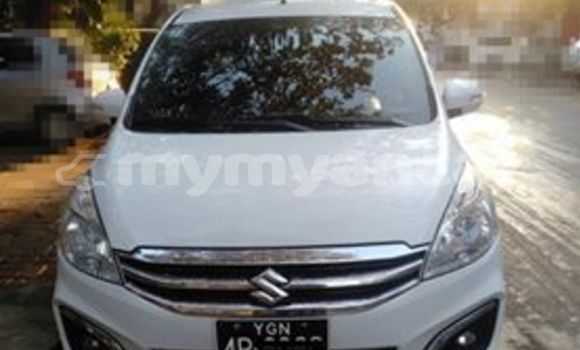Acheter Occasion Voiture Suzuki Ertiga Blanc à Mandalay, #<Region:0x000000000dfe1638>