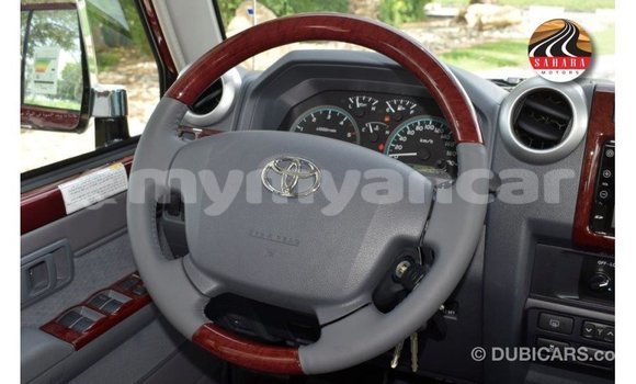 သွင်းကုန် Toyota Land Cruiser Red ကား Import - Dubai Ayeyarwady သွင်းကုန် Toyota Land Cruiser Red ကား Import - Dubai Ayeyarwady