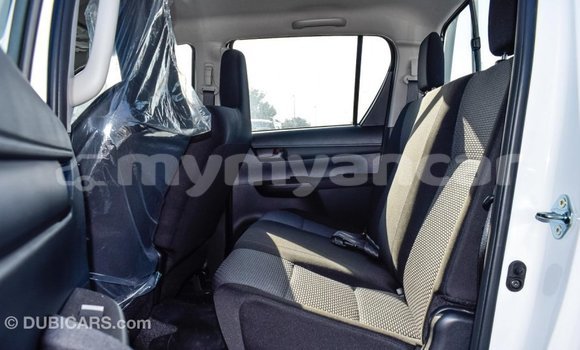 သွင်းကုန် Toyota Hilux White ကား Import - Dubai Ayeyarwady သွင်းကုန် Toyota Hilux White ကား Import - Dubai Ayeyarwady