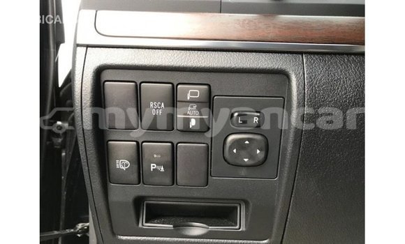 သွင်းကုန် Toyota Land Cruiser Black ကား Import - Dubai Ayeyarwady သွင်းကုန် Toyota Land Cruiser Black ကား Import - Dubai Ayeyarwady