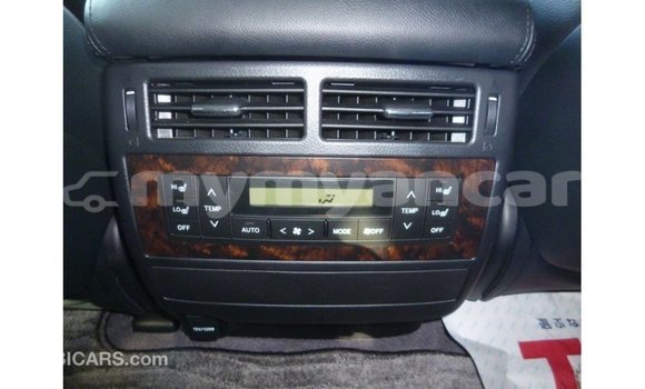 Acheter Import Voiture Toyota Land Cruiser Blanc à Import - Dubai, #<Region:0x000000000c5121b8> Acheter Import Voiture Toyota Land Cruiser Blanc à Import - Dubai, #<Region:0x000000000c5121b8>