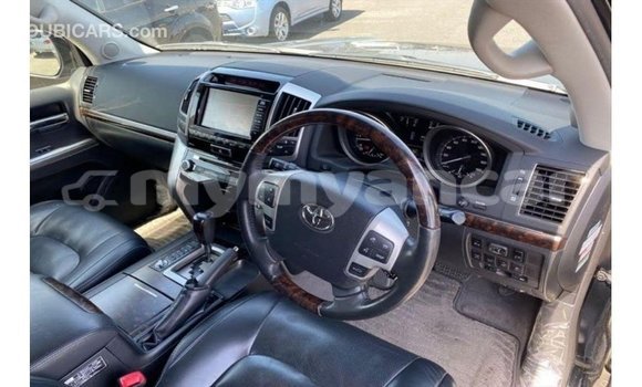 Acheter Import Voiture Toyota Land Cruiser Noir à Import - Dubai, #<Region:0x000000000c5121b8> Acheter Import Voiture Toyota Land Cruiser Noir à Import - Dubai, #<Region:0x000000000c5121b8>