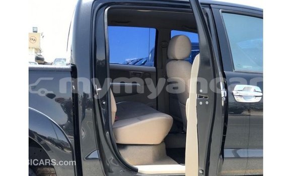 Buy Import Toyota Hilux Black Car in Import - Dubai in Ayeyarwady Buy Import Toyota Hilux Black Car in Import - Dubai in Ayeyarwady