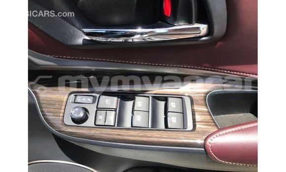 သွင်းကုန် Toyota Harrier White ကား Import - Dubai Ayeyarwady သွင်းကုန် Toyota Harrier White ကား Import - Dubai Ayeyarwady