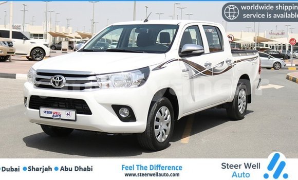 Buy Import Toyota Hilux White Car in Import - Dubai in Ayeyarwady Buy Import Toyota Hilux White Car in Import - Dubai in Ayeyarwady