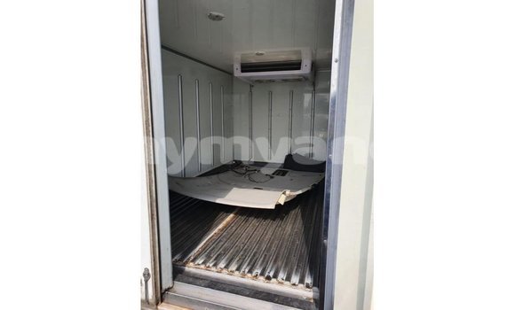 သွင်းကုန် Kia Rio White ကား Import - Dubai Ayeyarwady သွင်းကုန် Kia Rio White ကား Import - Dubai Ayeyarwady