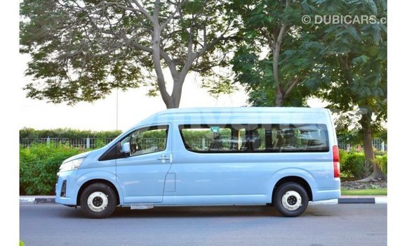 သွင်းကုန် Toyota Hiace Blue ကား Import - Dubai Ayeyarwady သွင်းကုန် Toyota Hiace Blue ကား Import - Dubai Ayeyarwady