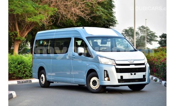 သွင်းကုန် Toyota Hiace Blue ကား Import - Dubai Ayeyarwady သွင်းကုန် Toyota Hiace Blue ကား Import - Dubai Ayeyarwady