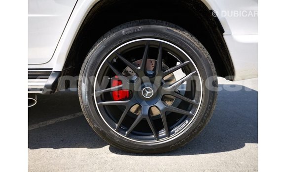 Buy Import Mercedes-Benz 190 (W201) White Car in Import - Dubai in Ayeyarwady Buy Import Mercedes-Benz 190 (W201) White Car in Import - Dubai in Ayeyarwady