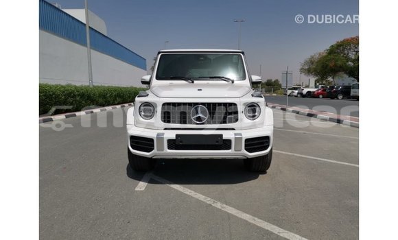 Buy Import Mercedes-Benz 190 (W201) White Car in Import - Dubai in Ayeyarwady Buy Import Mercedes-Benz 190 (W201) White Car in Import - Dubai in Ayeyarwady
