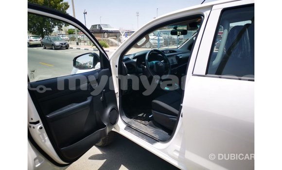 Buy Import Toyota Hilux White Car in Import - Dubai in Ayeyarwady Buy Import Toyota Hilux White Car in Import - Dubai in Ayeyarwady