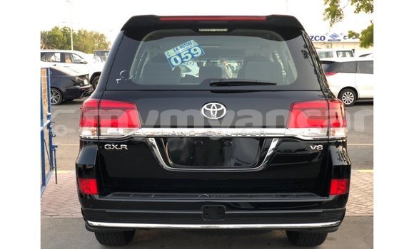 သွင်းကုန် Toyota Land Cruiser Black ကား Import - Dubai Ayeyarwady သွင်းကုန် Toyota Land Cruiser Black ကား Import - Dubai Ayeyarwady