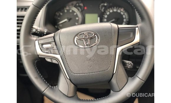 သွင်းကုန် Toyota Prado Blue ကား Import - Dubai Ayeyarwady သွင်းကုန် Toyota Prado Blue ကား Import - Dubai Ayeyarwady