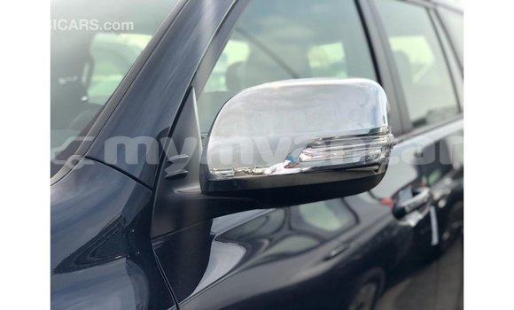 သွင်းကုန် Toyota Prado Blue ကား Import - Dubai Ayeyarwady သွင်းကုန် Toyota Prado Blue ကား Import - Dubai Ayeyarwady