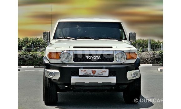 Buy Import Toyota FJ Cruiser White Car in Import - Dubai in Ayeyarwady Buy Import Toyota FJ Cruiser White Car in Import - Dubai in Ayeyarwady