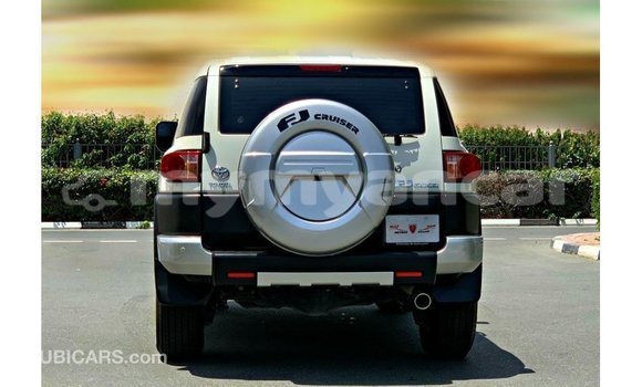 Buy Import Toyota FJ Cruiser White Car in Import - Dubai in Ayeyarwady Buy Import Toyota FJ Cruiser White Car in Import - Dubai in Ayeyarwady