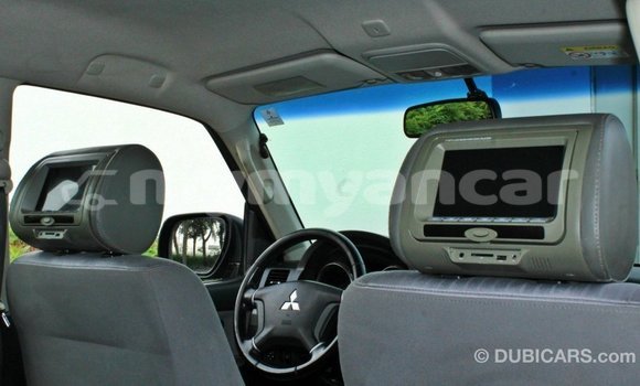 Buy Import Mitsubishi Pajero Brown Car in Import - Dubai in Ayeyarwady Buy Import Mitsubishi Pajero Brown Car in Import - Dubai in Ayeyarwady