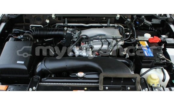 Buy Import Mitsubishi Pajero Brown Car in Import - Dubai in Ayeyarwady Buy Import Mitsubishi Pajero Brown Car in Import - Dubai in Ayeyarwady