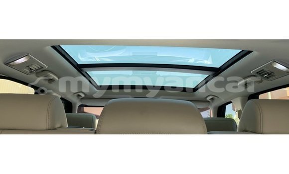 Buy Import Land Rover Range Rover Brown Car in Import - Dubai in Ayeyarwady Buy Import Land Rover Range Rover Brown Car in Import - Dubai in Ayeyarwady