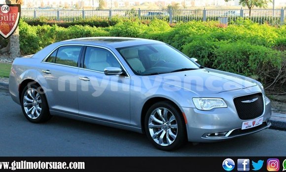 သွင်းကုန် Chrysler 300 Other ကား Import - Dubai Ayeyarwady