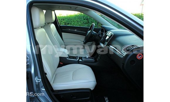 သွင်းကုန် Chrysler 300 Other ကား Import - Dubai Ayeyarwady သွင်းကုန် Chrysler 300 Other ကား Import - Dubai Ayeyarwady