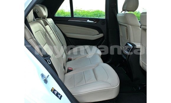 Acheter Import Voiture Mercedes-Benz 190 (W201) Blanc à Import - Dubai, #<Region:0x000000000c5121b8> Acheter Import Voiture Mercedes-Benz 190 (W201) Blanc à Import - Dubai, #<Region:0x000000000c5121b8>