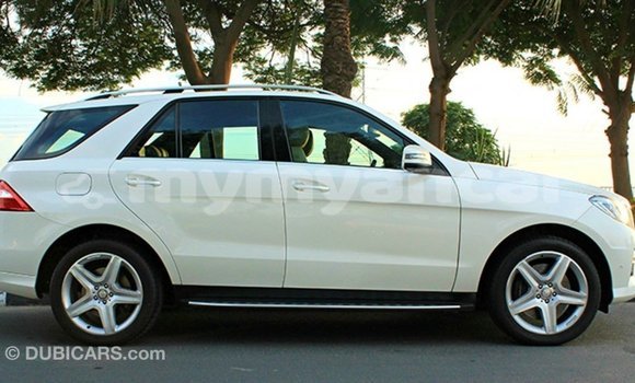 Acheter Import Voiture Mercedes-Benz 190 (W201) Blanc à Import - Dubai, #<Region:0x000000000c5121b8> Acheter Import Voiture Mercedes-Benz 190 (W201) Blanc à Import - Dubai, #<Region:0x000000000c5121b8>