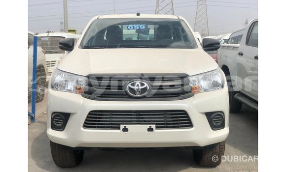 Buy Import Toyota Hilux White Car in Import - Dubai in Ayeyarwady Buy Import Toyota Hilux White Car in Import - Dubai in Ayeyarwady