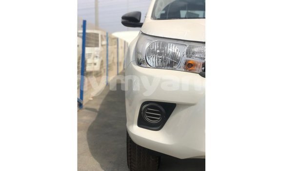 Buy Import Toyota Hilux White Car in Import - Dubai in Ayeyarwady Buy Import Toyota Hilux White Car in Import - Dubai in Ayeyarwady