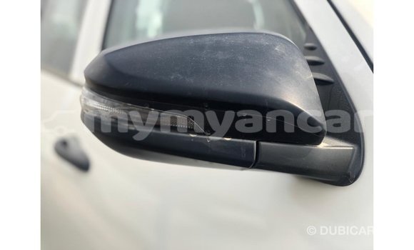 Buy Import Toyota Hilux White Car in Import - Dubai in Ayeyarwady Buy Import Toyota Hilux White Car in Import - Dubai in Ayeyarwady