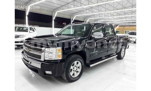 သွင်းကုန် Chevrolet Silverado Black ကား Import - Dubai Ayeyarwady သွင်းကုန် Chevrolet Silverado Black ကား Import - Dubai Ayeyarwady