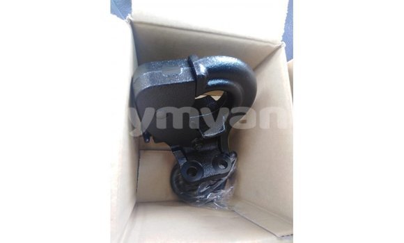 သွင်းကုန် Toyota Land Cruiser White ကား Import - Dubai Ayeyarwady သွင်းကုန် Toyota Land Cruiser White ကား Import - Dubai Ayeyarwady