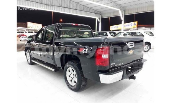 သွင်းကုန် Chevrolet Silverado Black ကား Import - Dubai Ayeyarwady သွင်းကုန် Chevrolet Silverado Black ကား Import - Dubai Ayeyarwady