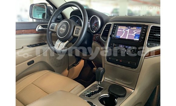 Buy Import Jeep Grand Cherokee Black Car in Import - Dubai in Ayeyarwady Buy Import Jeep Grand Cherokee Black Car in Import - Dubai in Ayeyarwady