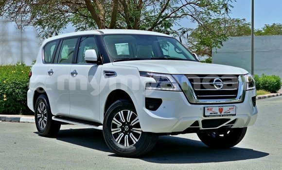 Buy Import Nissan Patrol White Car in Import - Dubai in Ayeyarwady