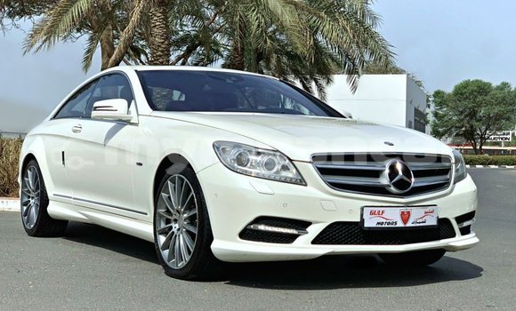 Buy Import Mercedes-Benz 190 (W201) White Car in Import - Dubai in Ayeyarwady