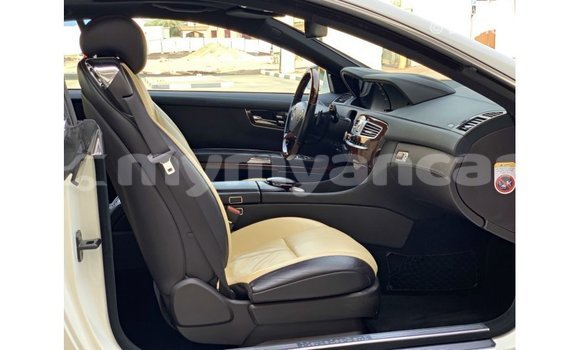 Acheter Import Voiture Mercedes-Benz 190 (W201) Blanc à Import - Dubai, #<Region:0x000000000c5121b8> Acheter Import Voiture Mercedes-Benz 190 (W201) Blanc à Import - Dubai, #<Region:0x000000000c5121b8>