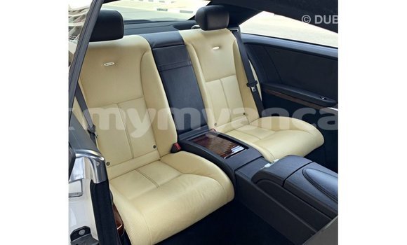 Acheter Import Voiture Mercedes-Benz 190 (W201) Blanc à Import - Dubai, #<Region:0x000000000c5121b8> Acheter Import Voiture Mercedes-Benz 190 (W201) Blanc à Import - Dubai, #<Region:0x000000000c5121b8>