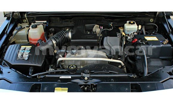 Buy Import Hummer H3 Black Car in Import - Dubai in Ayeyarwady Buy Import Hummer H3 Black Car in Import - Dubai in Ayeyarwady