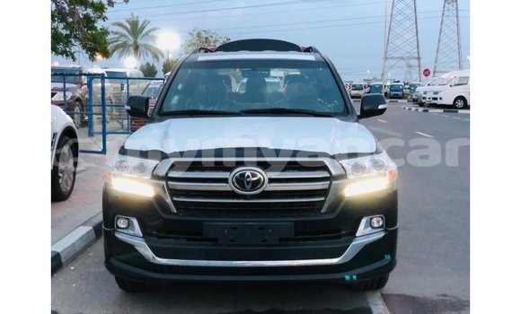 Buy Import Toyota Land Cruiser Black Car in Import - Dubai in Ayeyarwady