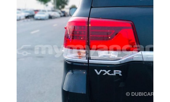 သွင်းကုန် Toyota Land Cruiser Black ကား Import - Dubai Ayeyarwady သွင်းကုန် Toyota Land Cruiser Black ကား Import - Dubai Ayeyarwady